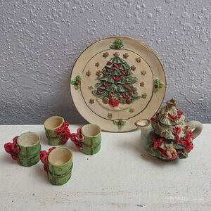 Christmas Tree Tea Set With 4 Cups and Saucer Miniature Children's Tea Party Set